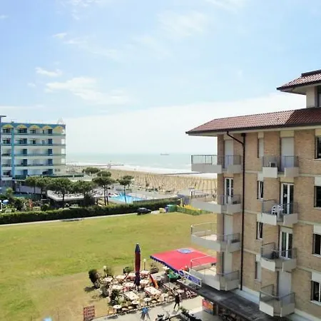 Lägenhet Condominio Zeta